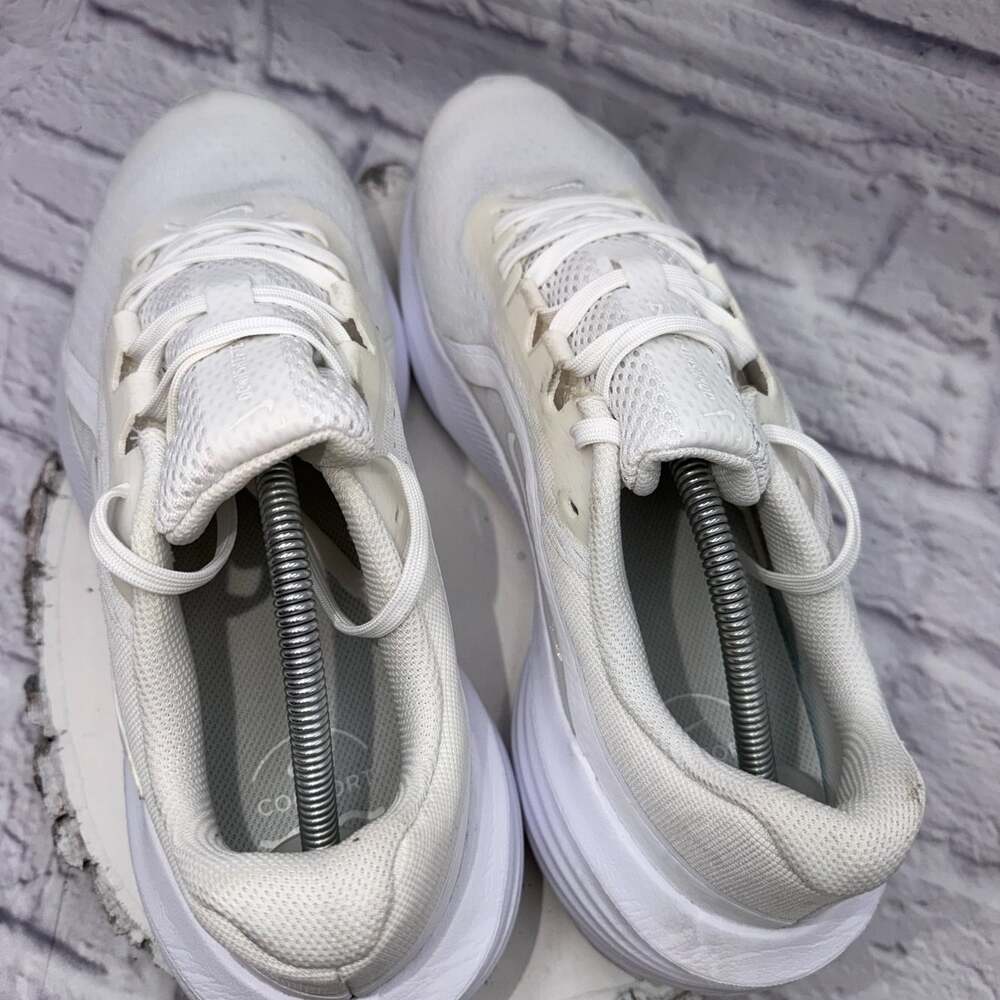 Nike Downshifter 14 Men’s Size 11.5 Running Shoes White IB1895-104 EUC - Picture 6 of 12